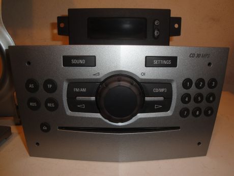 Opel corsa D rádio CD 30 MP3 s displayem