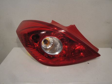 Opel corsa D 3dv levá zadní lampa