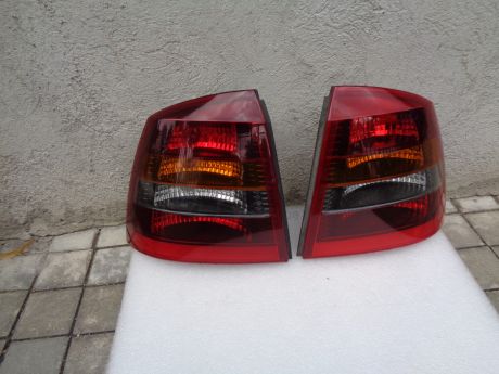 Opel astra G tmavé zadní lampy