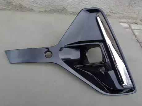 Opel astra L levá mřížka GS