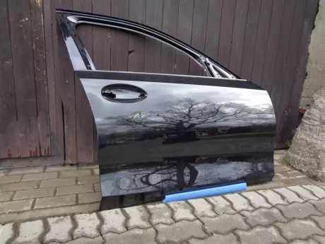 BMW 3 G20 dveře přední pravé