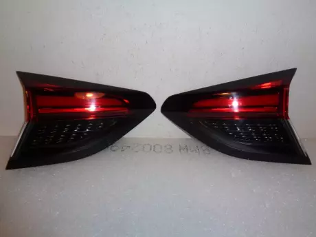 Opel corsa F zadní lampy vnitřní