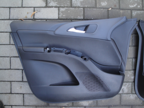 Opel meriva B tapecírunky