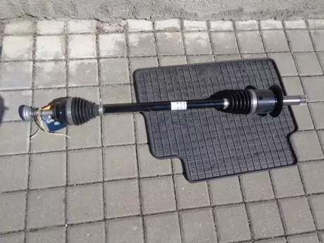 BMW F40, F44, F45, F46, F48, F39 zadní poloosa