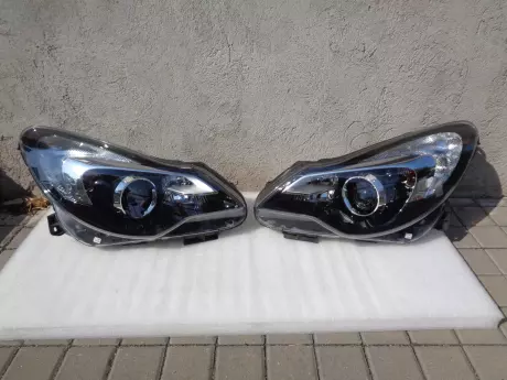 Opel Corsa D facelift světla adaptivní AHL
