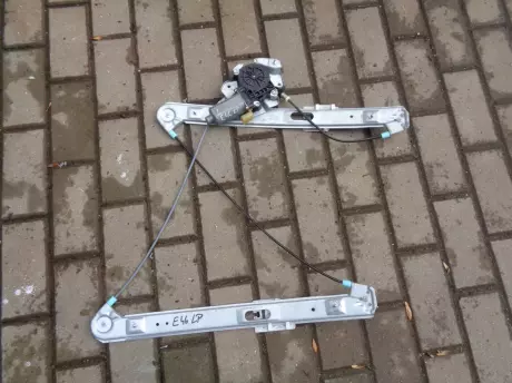 BMW 3 E46 levá přední elektrická stahovačka