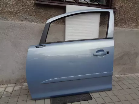 Opel corsa D dveře levé přední