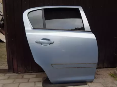 Opel corsa D dveře pravé zadní kompletní