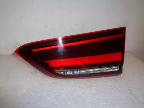 BMW X1 F48LCI pravá vnitřní lampa LED