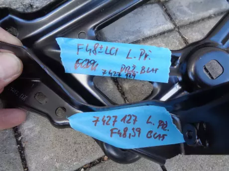 BMW X1 F48 držáky blatníku levý