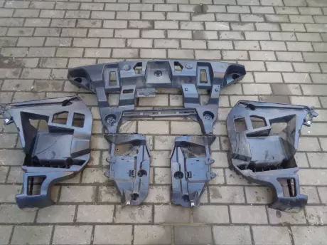 BMW X6 F16 držáky zadního nárazníku