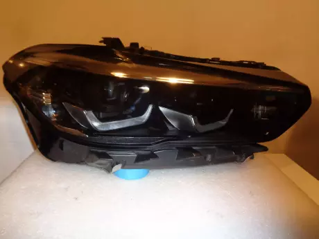 BMW X5 G05 pravý světlo LED AHL