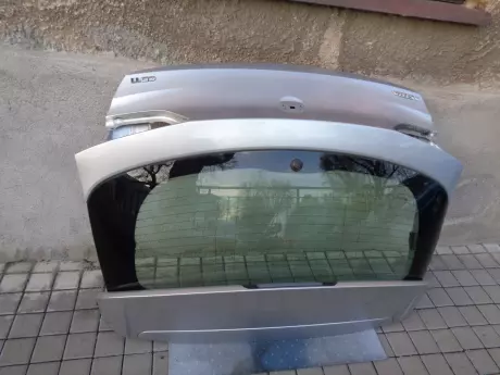 Opel astra K 5dv zadní víko