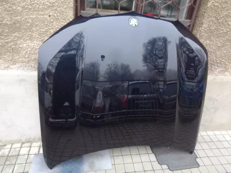 BMW X5 G05 a X6 G06 kapota