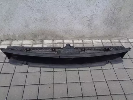 BMW 5 G30LCI spodní žaluzie