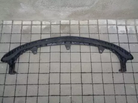 Opel astra J plastová spodní výztuha