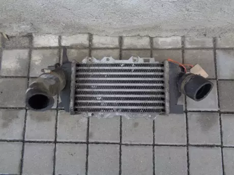 Opel vectra B chladič vzduchu - intercooler