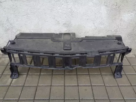 Opel Grandland lift horní plast nárazníku