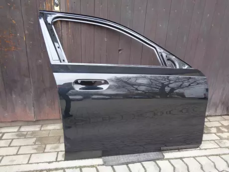 BMW 5 G 60 dveře pravé přední