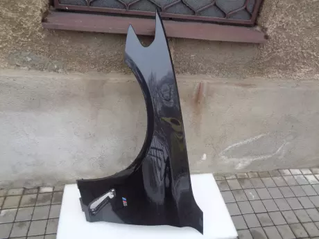 BMW 5 G30 blatník levý