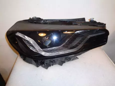 BMW M2 G87 pravý světlo LED AHL Shadow line