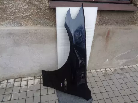 BMW 5 F10 levý blatník