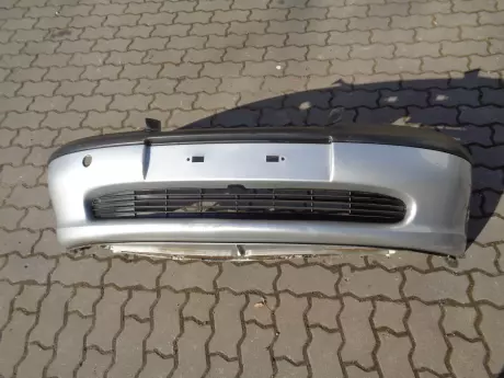 Opel vectra B přední nárazník