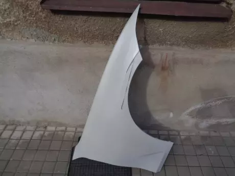 BMW 3 G20 pravý blatník