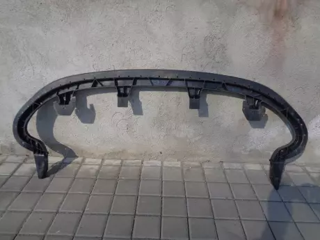 Opel corsa E spodní výztuha předního nárazníku