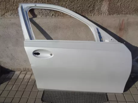 BMW 3 G20 dveře přední pravé