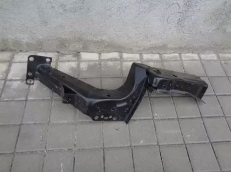 Opel corsa E pravá část předního čela