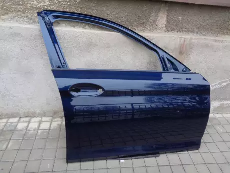 BMW 5 G30 pravé přední dveře