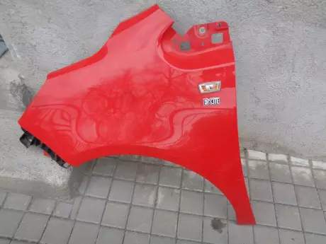 Opel Meriva B levý blatník