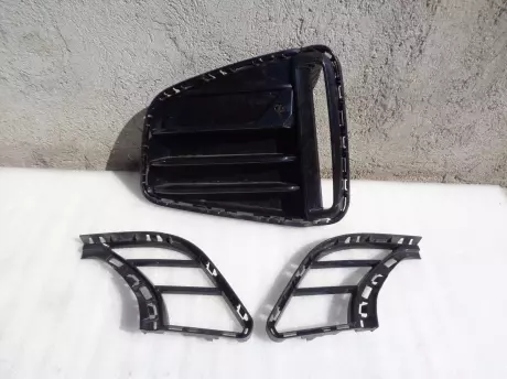 BMW 4 G26 mřížky předního nárazníku M-paket