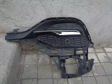 Opel Grandland levá mřížka nárazníku