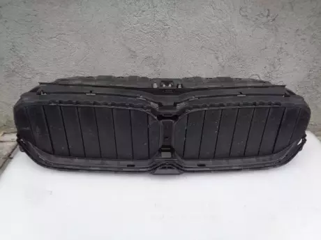 BMW 5 G30 LCI žaluzie horní