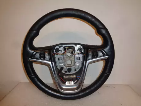 Opel astra J, zafira C kožený, vyhřívaný volant