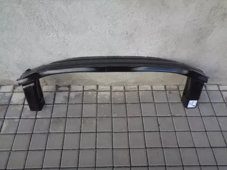 Opel astra K výztuha předního nárazníku