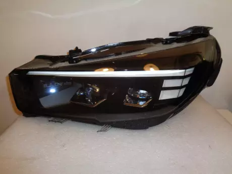 Opel corsa F facelift světlo levý Intelli LUX LED