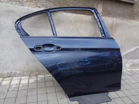 BMW 3 F30 dveře zadní pravé