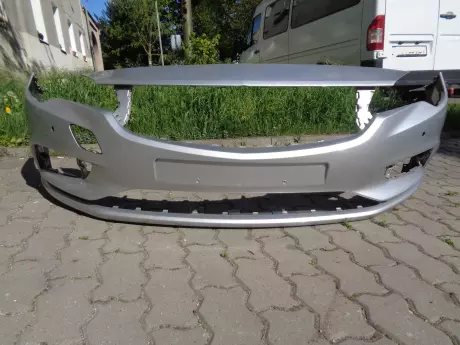 Opel astra K přední nárazník PDC