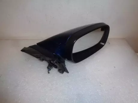 Opel calibra pravý zrcátko