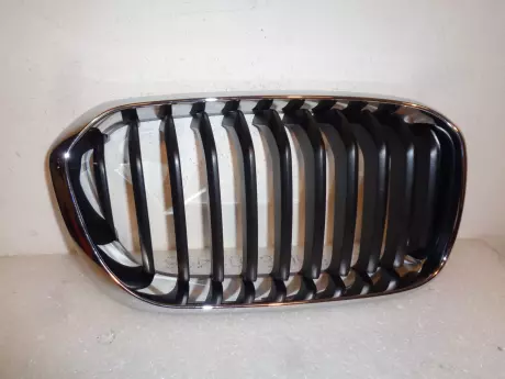 BMW 1 F20LCI pravá ledvina Basis nová