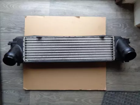 BMW chladič vzduchu - cooler