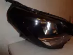 Opel corsa F pravý světlo halogen