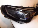 BMW X2 U10 pravý světlo LED adaptivní Shadow line