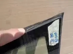 Opel corsa D čelní sklo