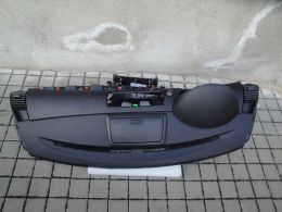 BMW 1 E87LCI palubní deska s airbagem 