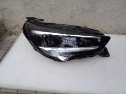 Opel corsa F pravý LED světlo  