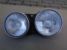 BMW 5 E28 světlo levé Hella 